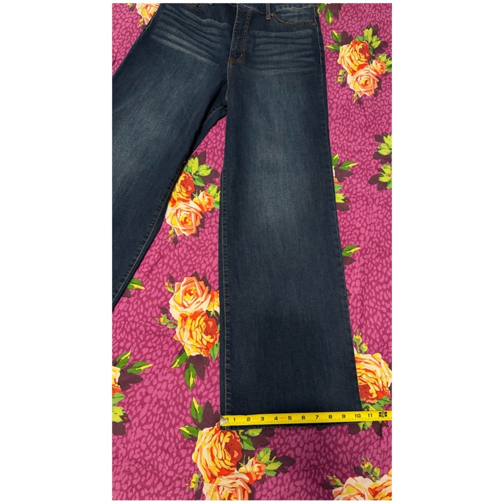 Anne Klein Dark Wash High Rise Wide Leg jeans - Picture 7 of 9